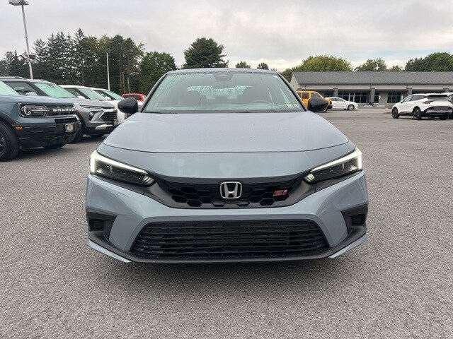 2023 Honda Civic Si photo 2