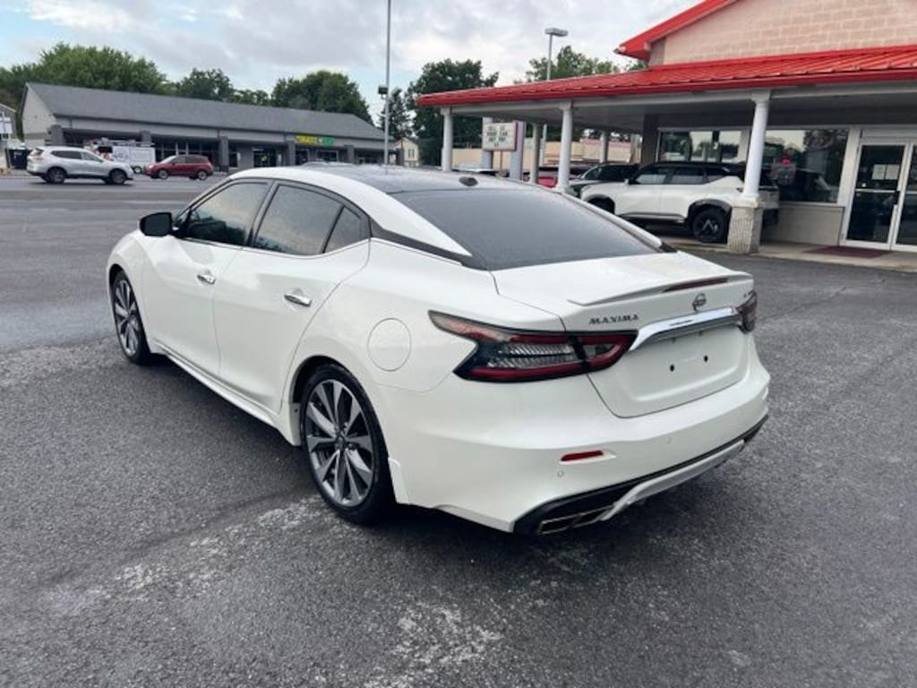 Used 2023 Nissan Maxima Platinum Sedan
