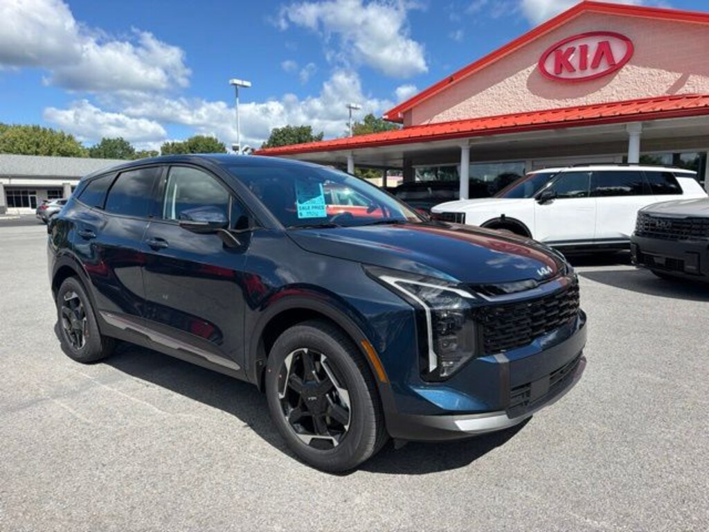 New 2027 Kia Sportage Hybrid S SUV