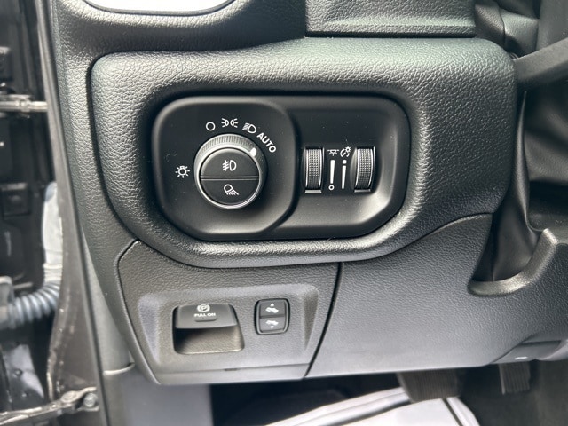 2022 RAM Ram 1500 Pickup Laramie - Photo 18