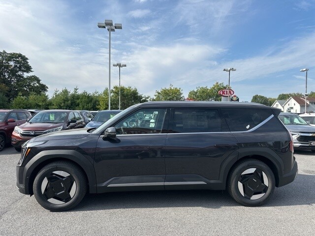 2026 Kia EV9 Wind photo 4