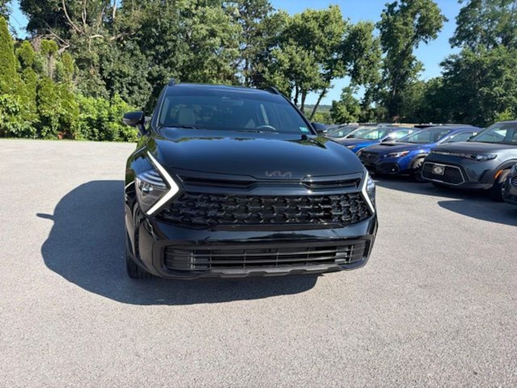 Used 2025 Kia Sportage X-Line SUV