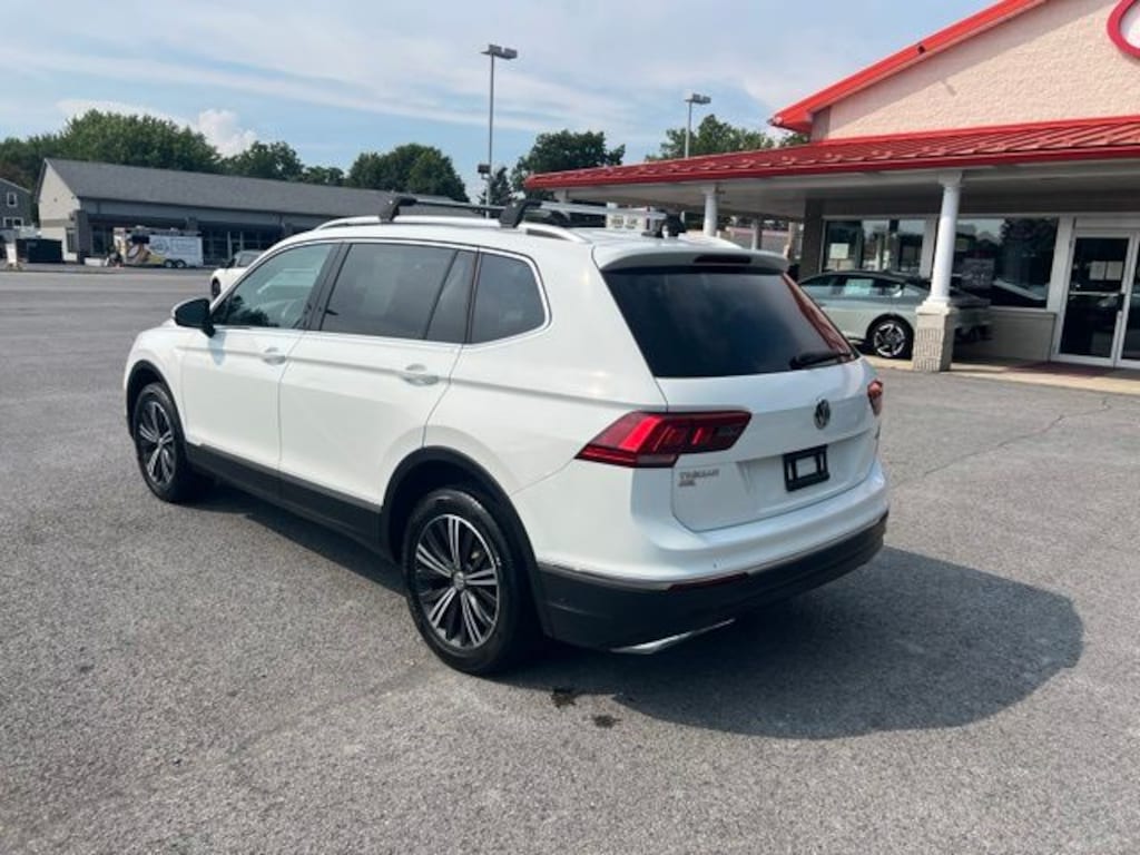 Used 2018 Volkswagen Tiguan 2.0T SEL 4MOTION SUV