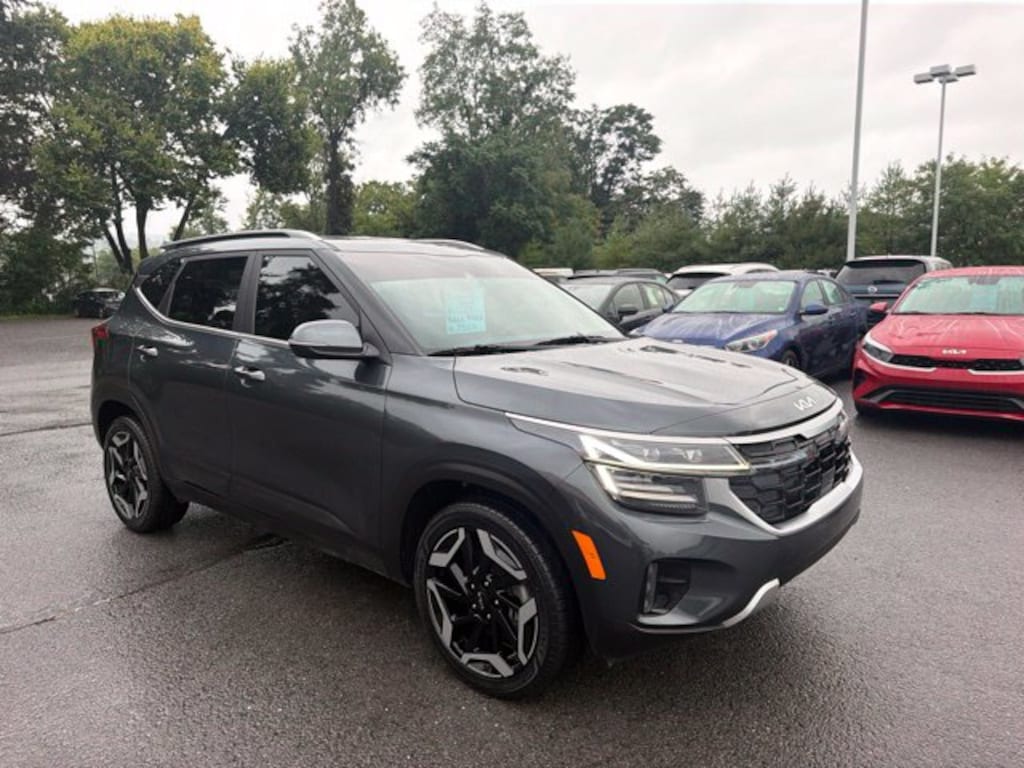 Used 2024 Kia Seltos SX SUV