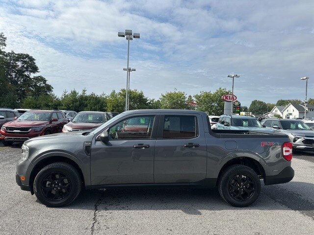 2024 Ford Maverick XLT photo 4