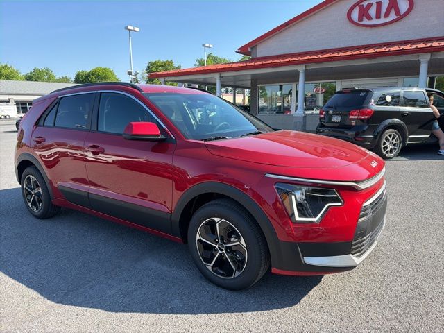 2026 Kia Niro LX HEV's photo