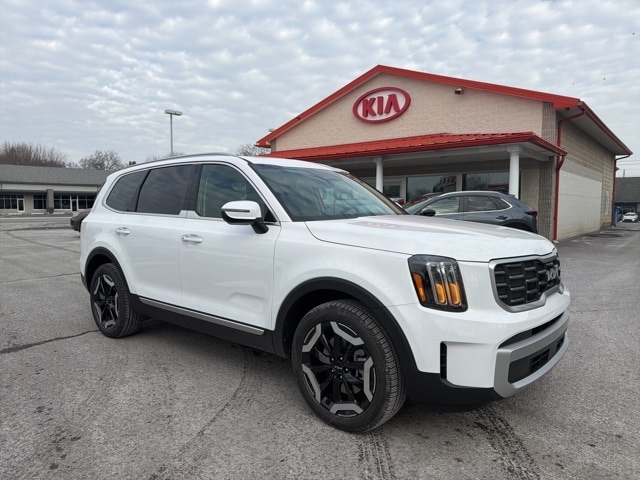 2025 Kia Telluride S's photo