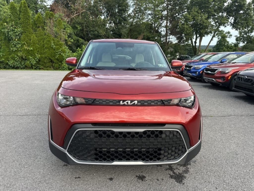 Certified 2025 Kia Soul LX Hatchback