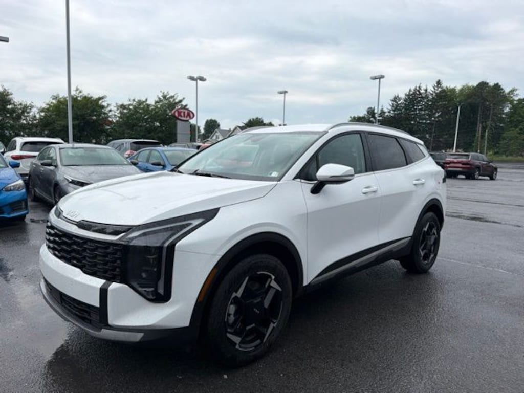 New 2026 Kia Sportage EX SUV