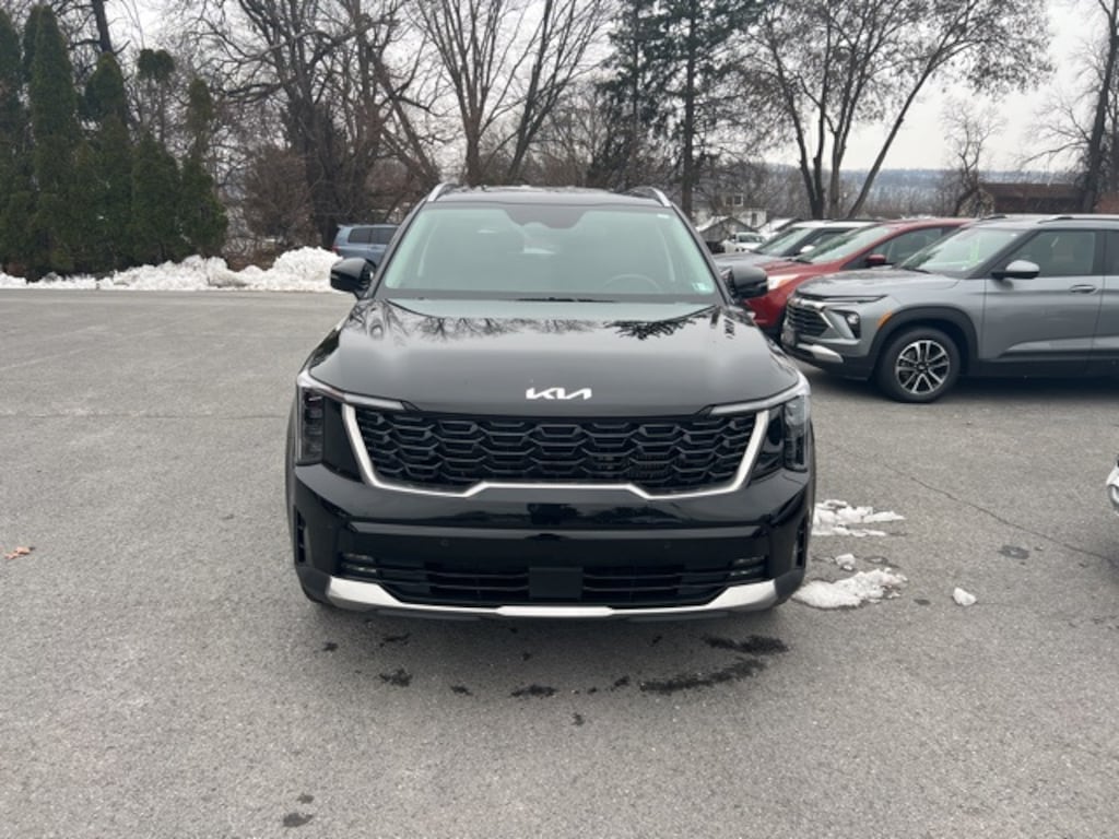 Used 2025 Kia Sorento EX SUV