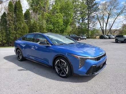 2025 Kia K4 GT-Line Sedan