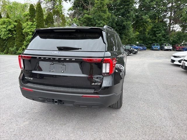 2025 Ford Explorer Active - Photo 20