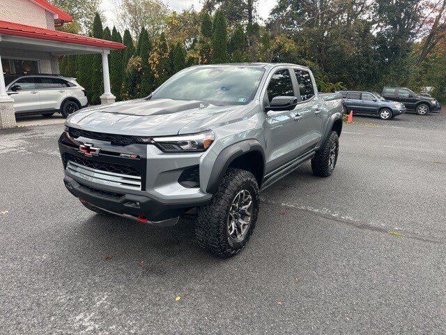 2024 Chevrolet Colorado ZR2 photo 3