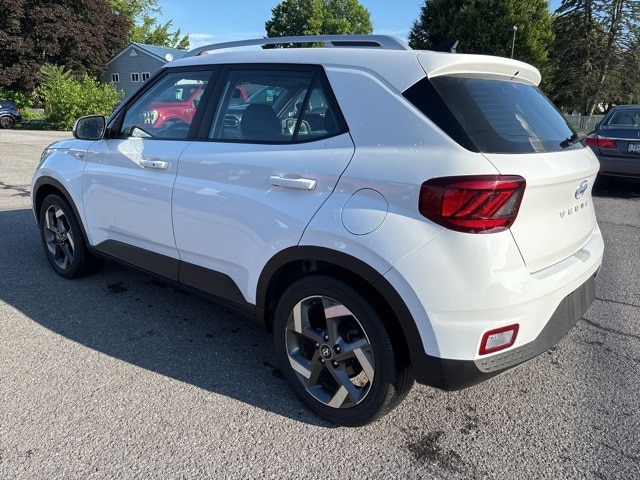 Used 2020 Hyundai Venue SEL with VIN KMHRC8A33LU015719 for sale in Hummels Wharf, PA