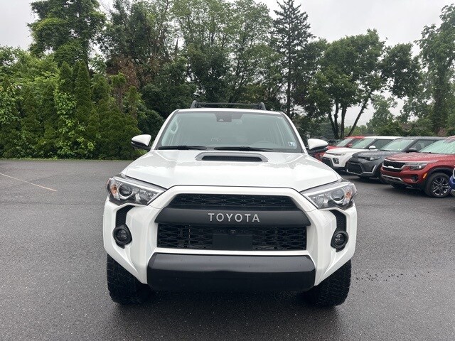 2024 Toyota 4Runner TRD Pro photo 2