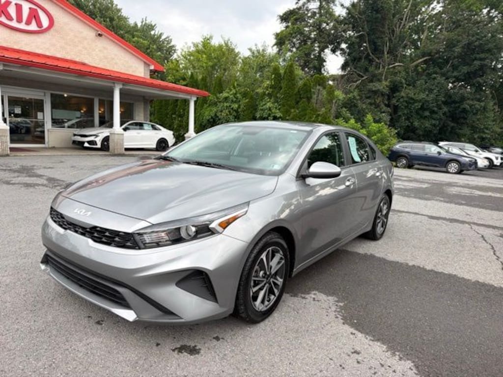 Used 2023 Kia Forte LXS Sedan