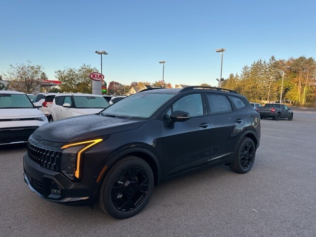 2026 Kia Sportage X-Line photo 3