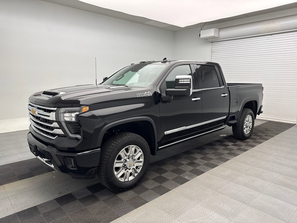 New 2025 Chevrolet Silverado 2500 HD High Country Truck Crew Cab