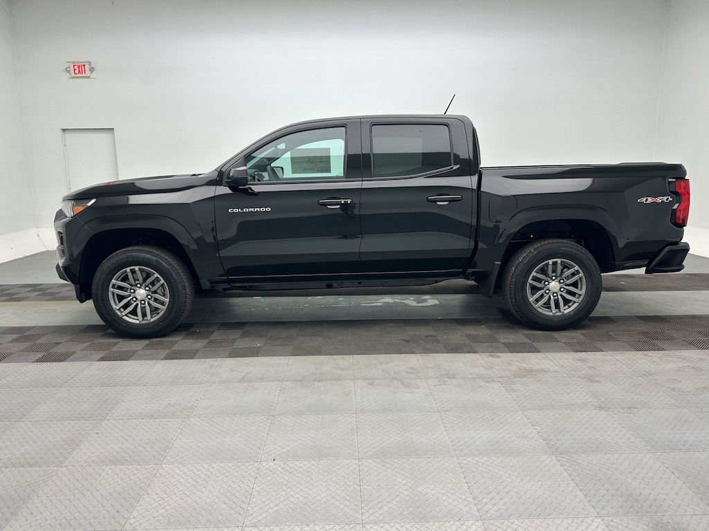 New 2026 Chevrolet Colorado LT Truck