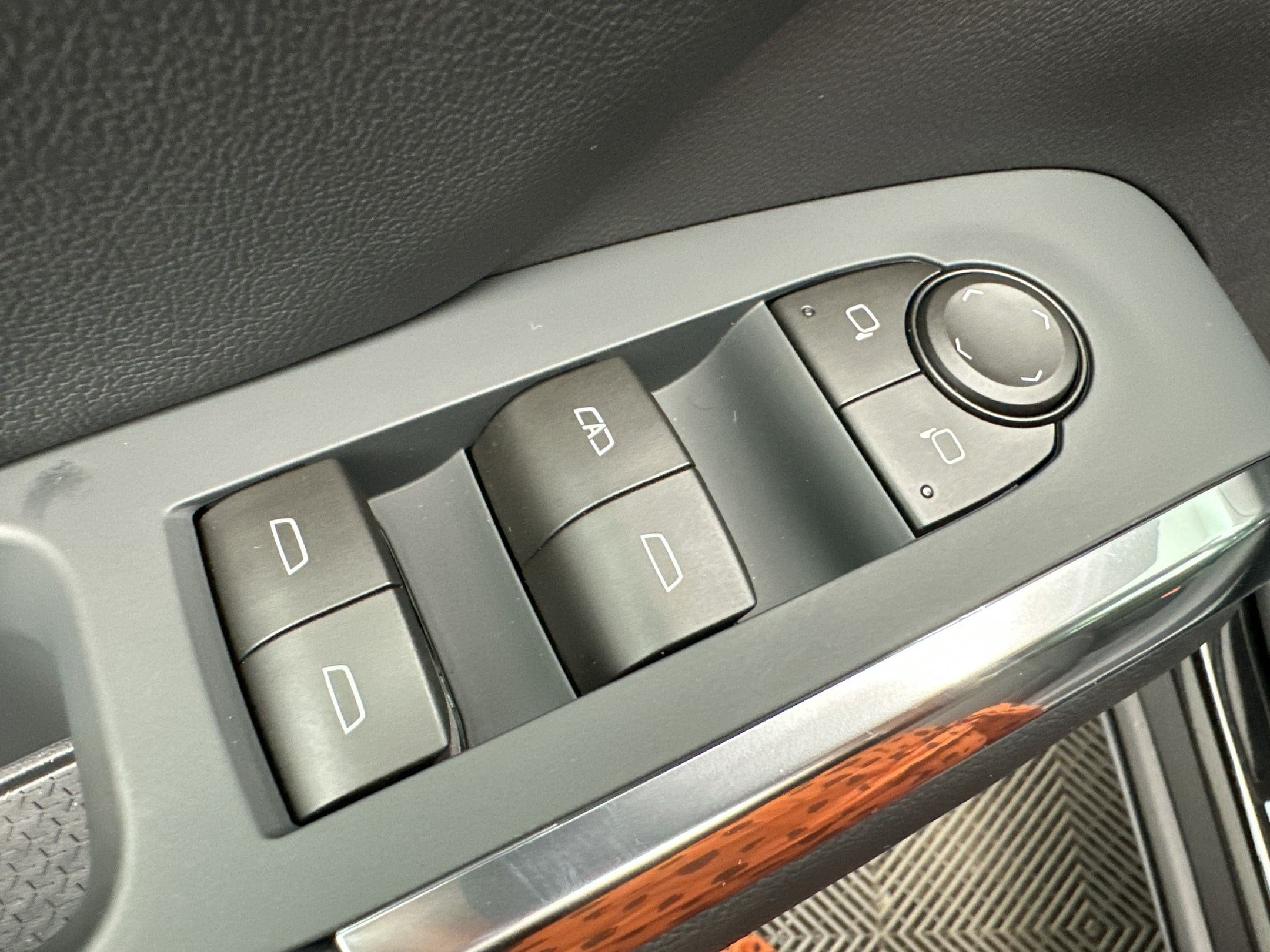 2026 Chevrolet Traverse LT - Photo 14