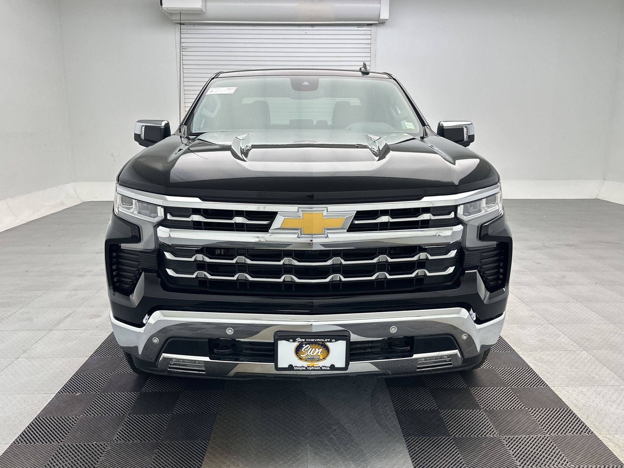 2026 Chevrolet Silverado 1500 LTZ - Photo 6