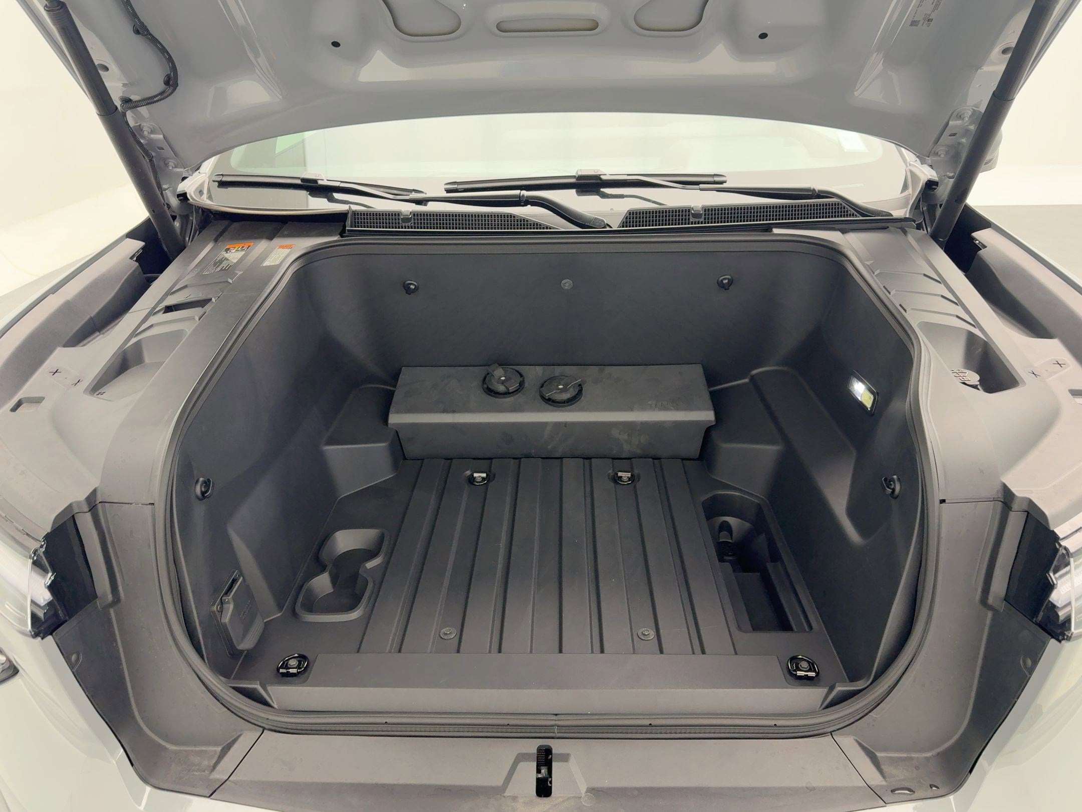 2026 Chevrolet Silverado EV LT - Photo 29