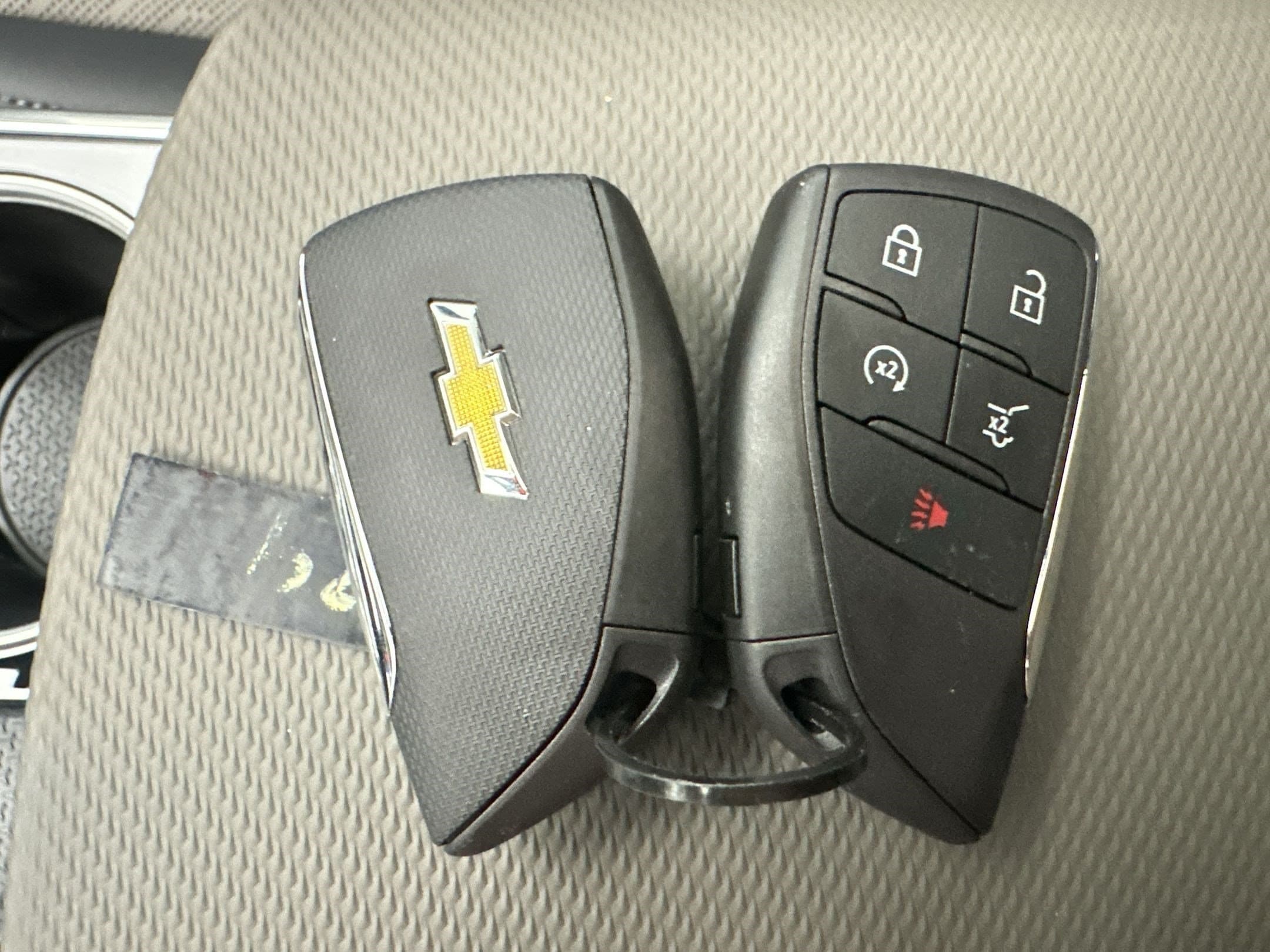 2027 Chevrolet Equinox LT - Photo 32