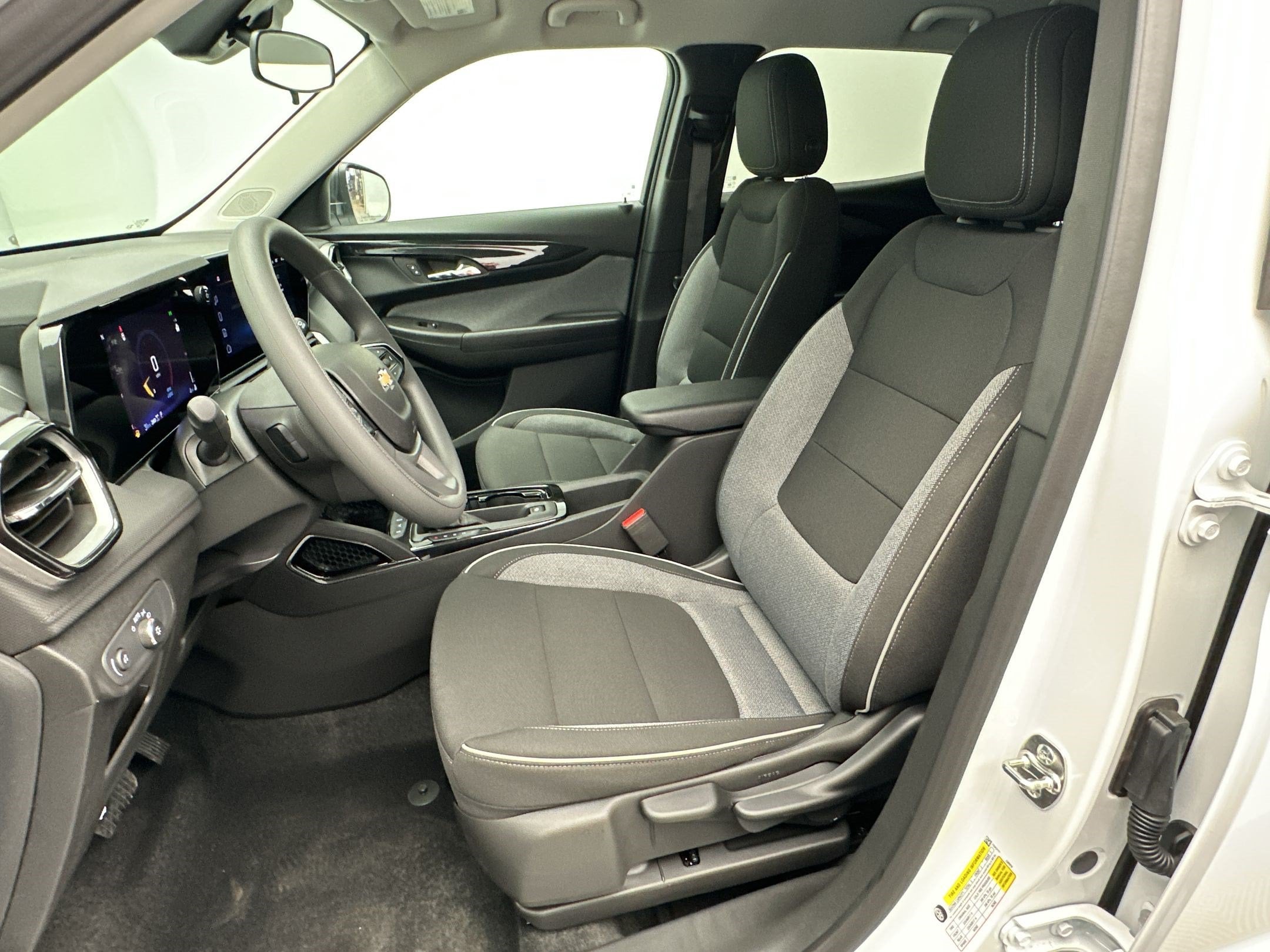 2026 Chevrolet Trailblazer LS - Photo 5
