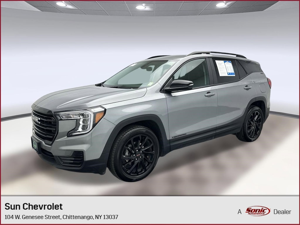Used 2024 GMC Terrain SLE SUV