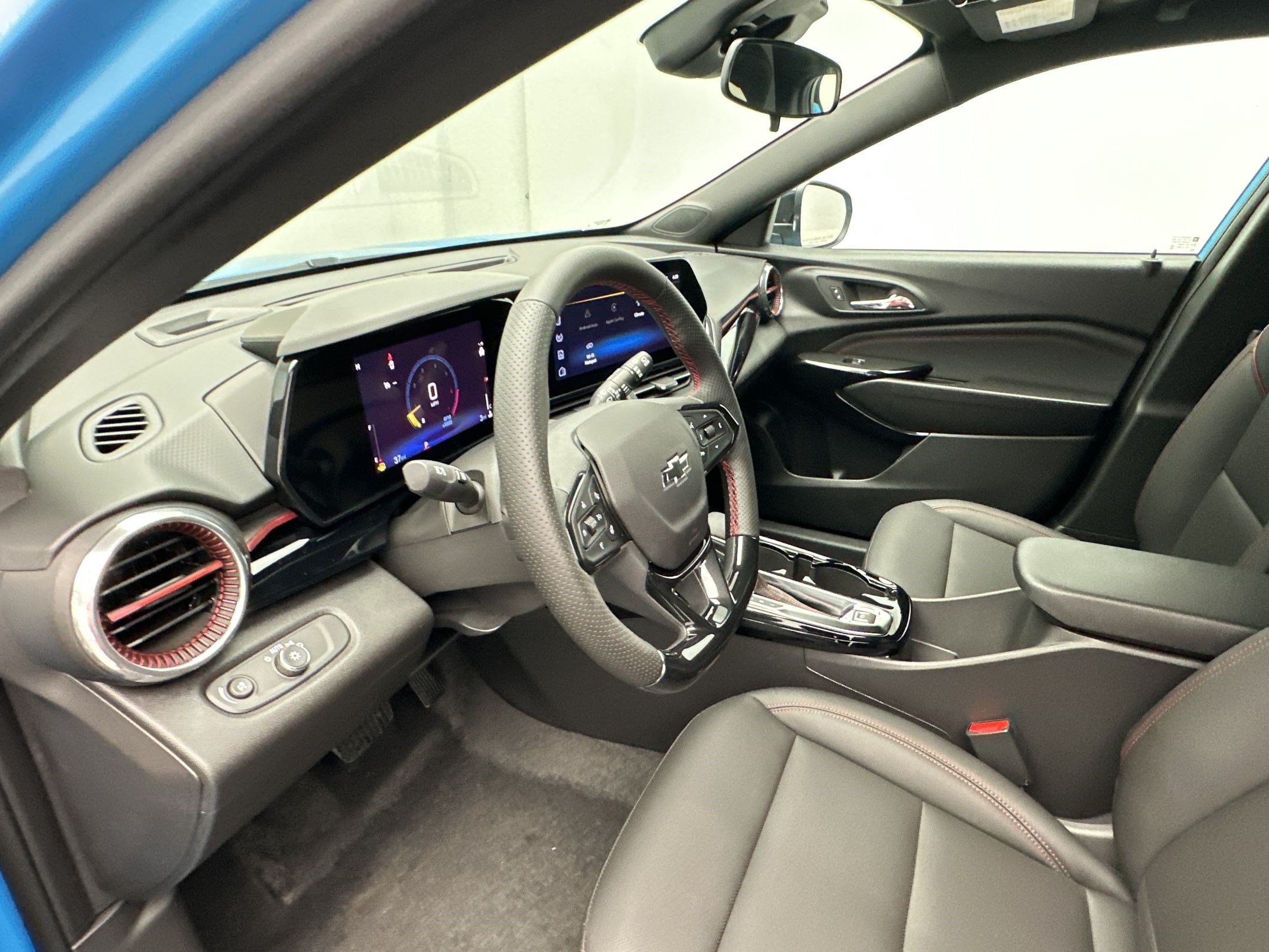2026 Chevrolet Trax RS - Photo 4