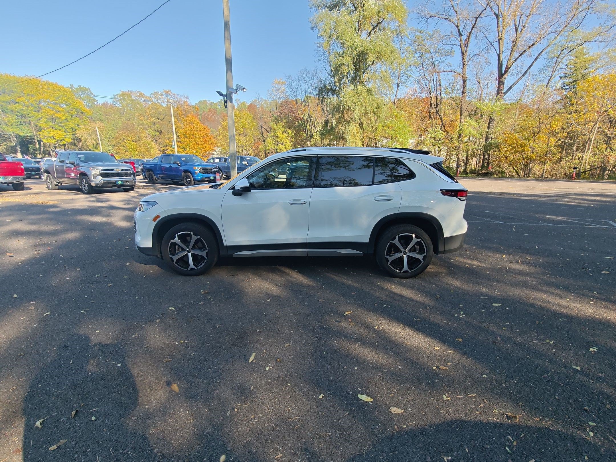 Used 2026 Volkswagen Tiguan SE SUV
