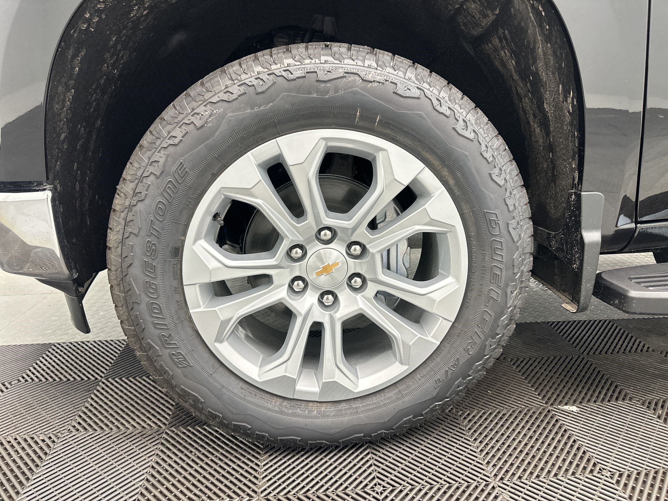 2026 Chevrolet Silverado 1500 LTZ - Photo 12