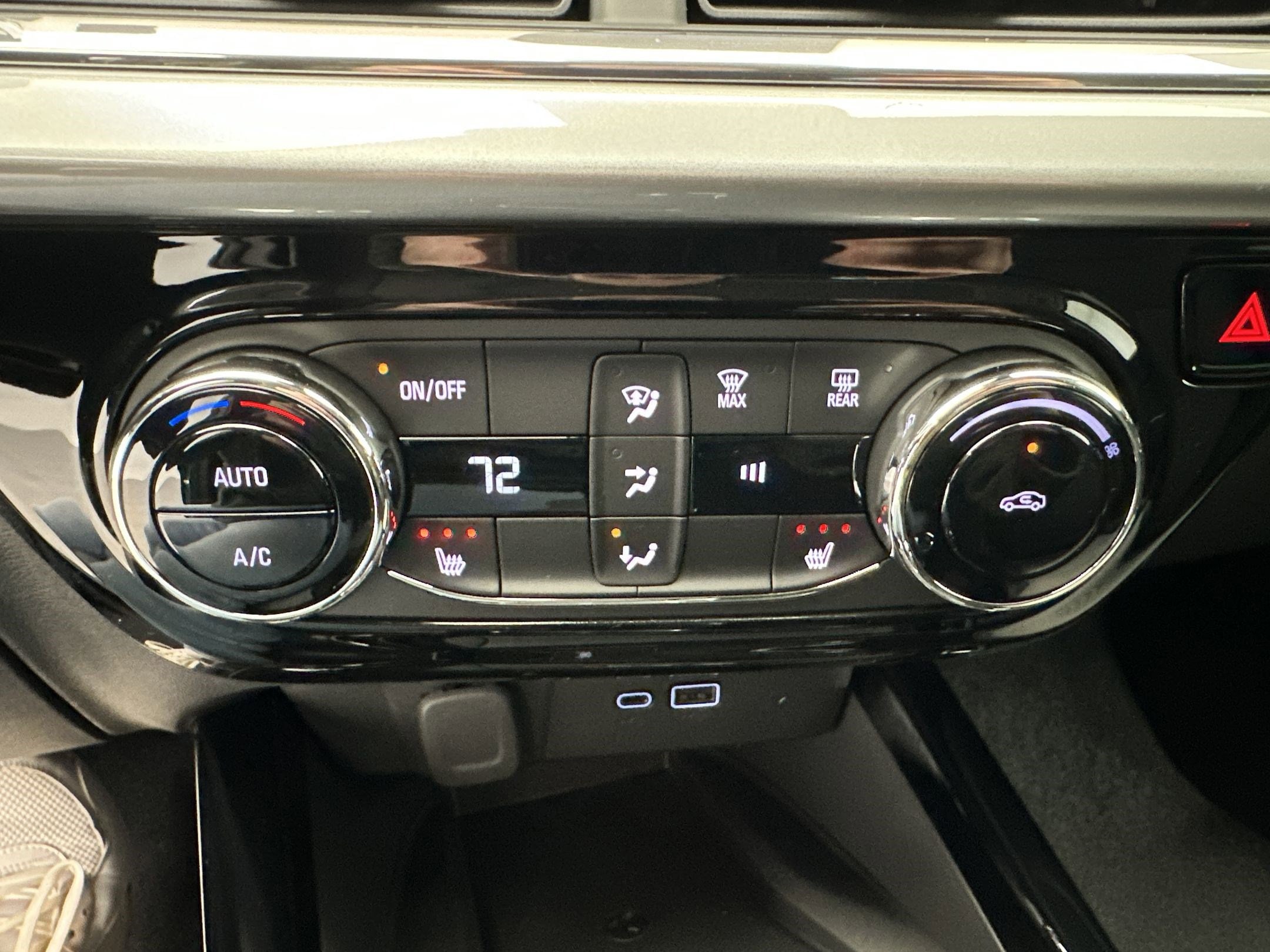 2026 Chevrolet Trax LT - Photo 16
