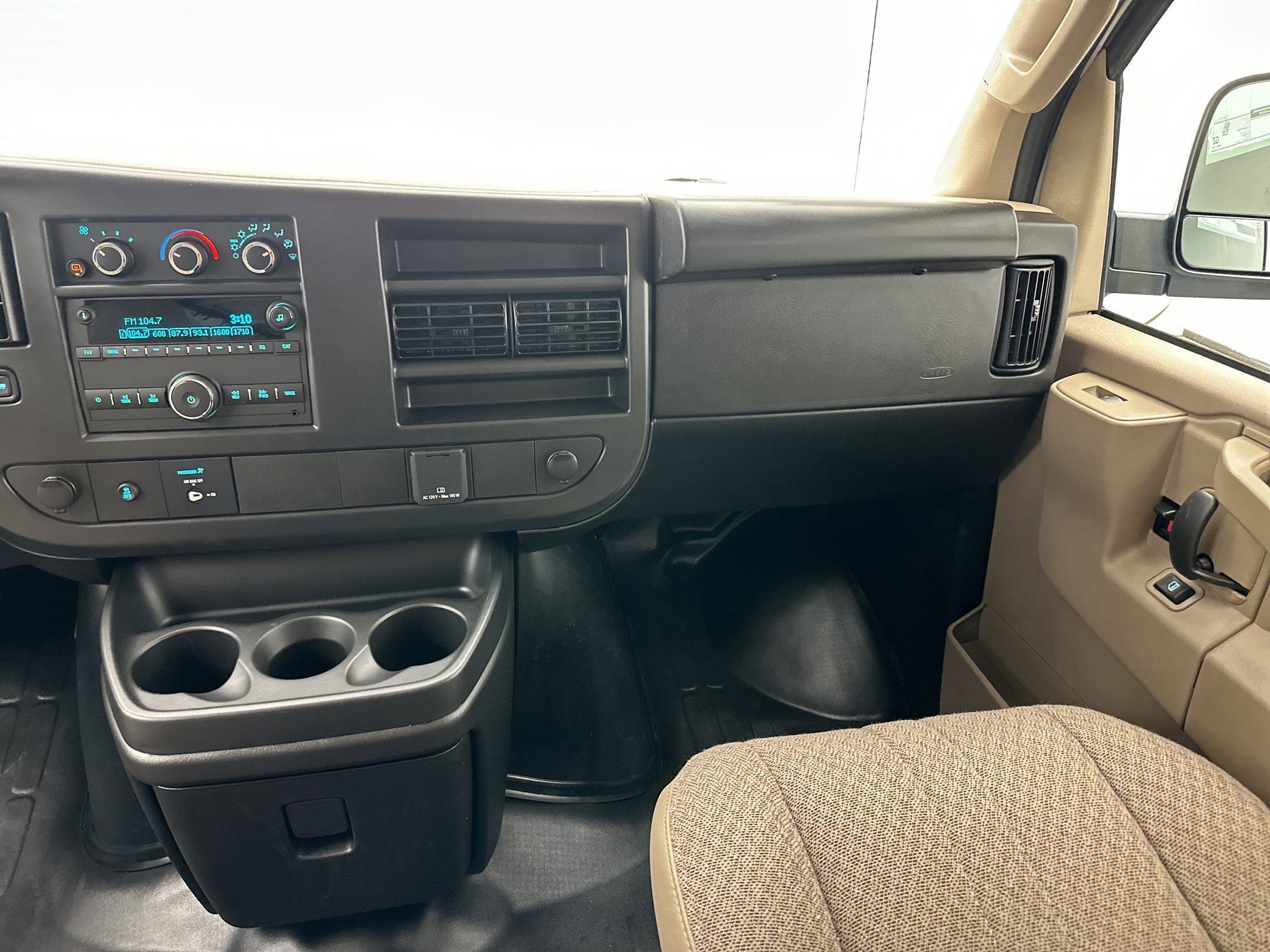 2026 Chevrolet Express Cargo Work Van - Photo 23
