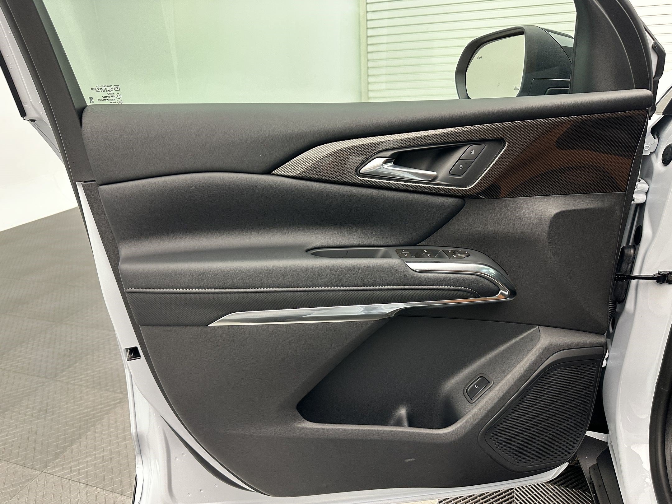 2027 Chevrolet Traverse Z71 - Photo 13