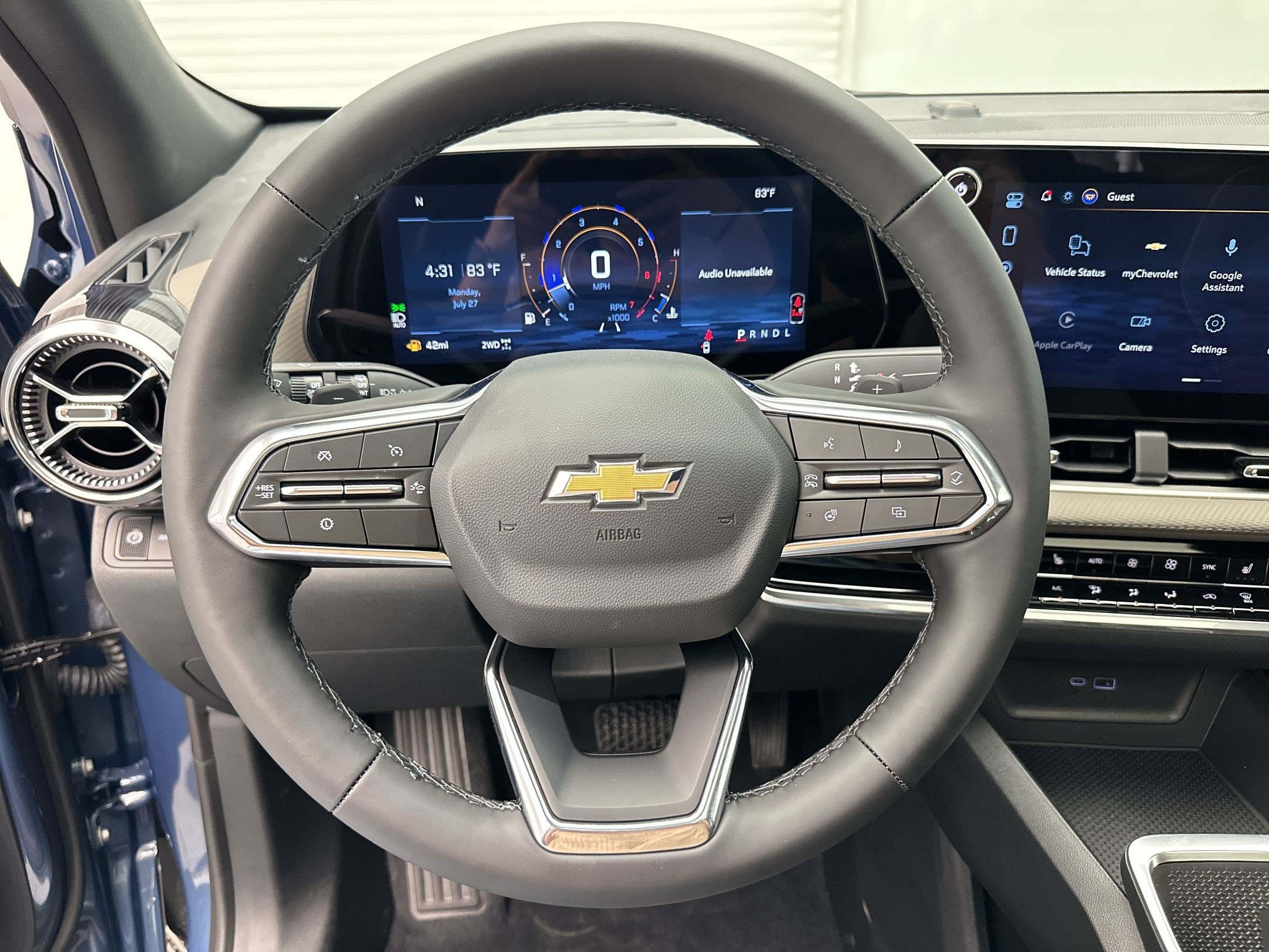 2027 Chevrolet Equinox LT - Photo 11