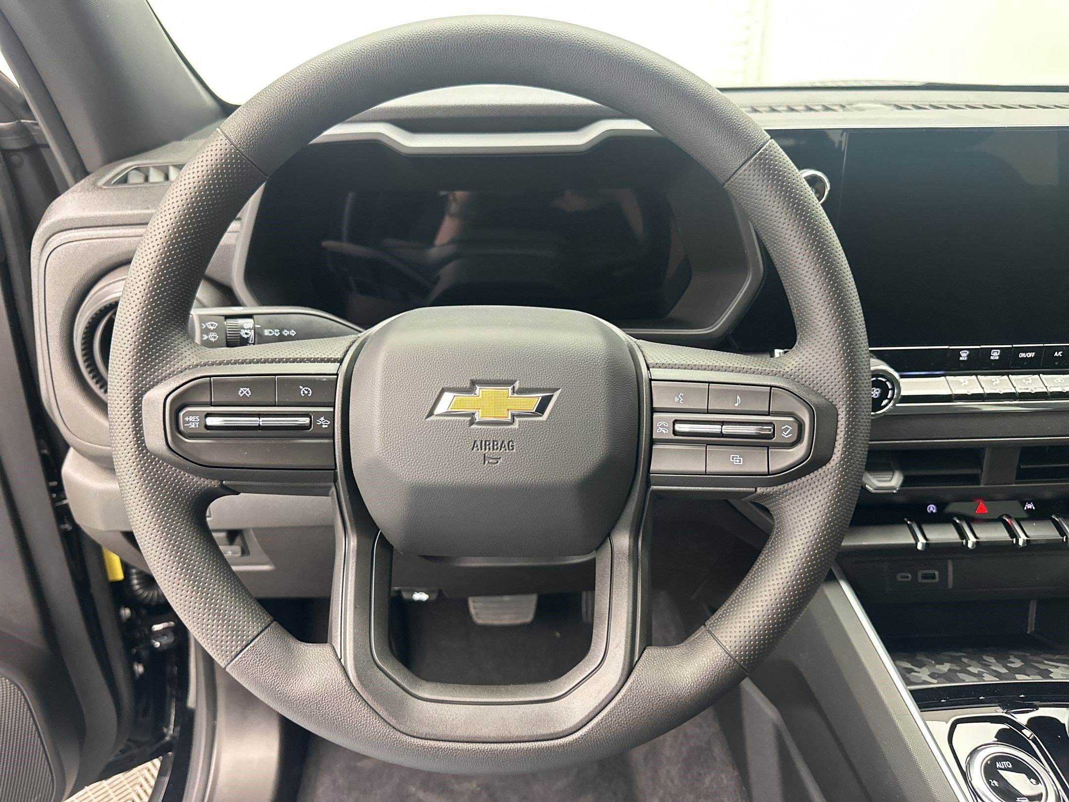 2026 Chevrolet Colorado Work Truck - Photo 16