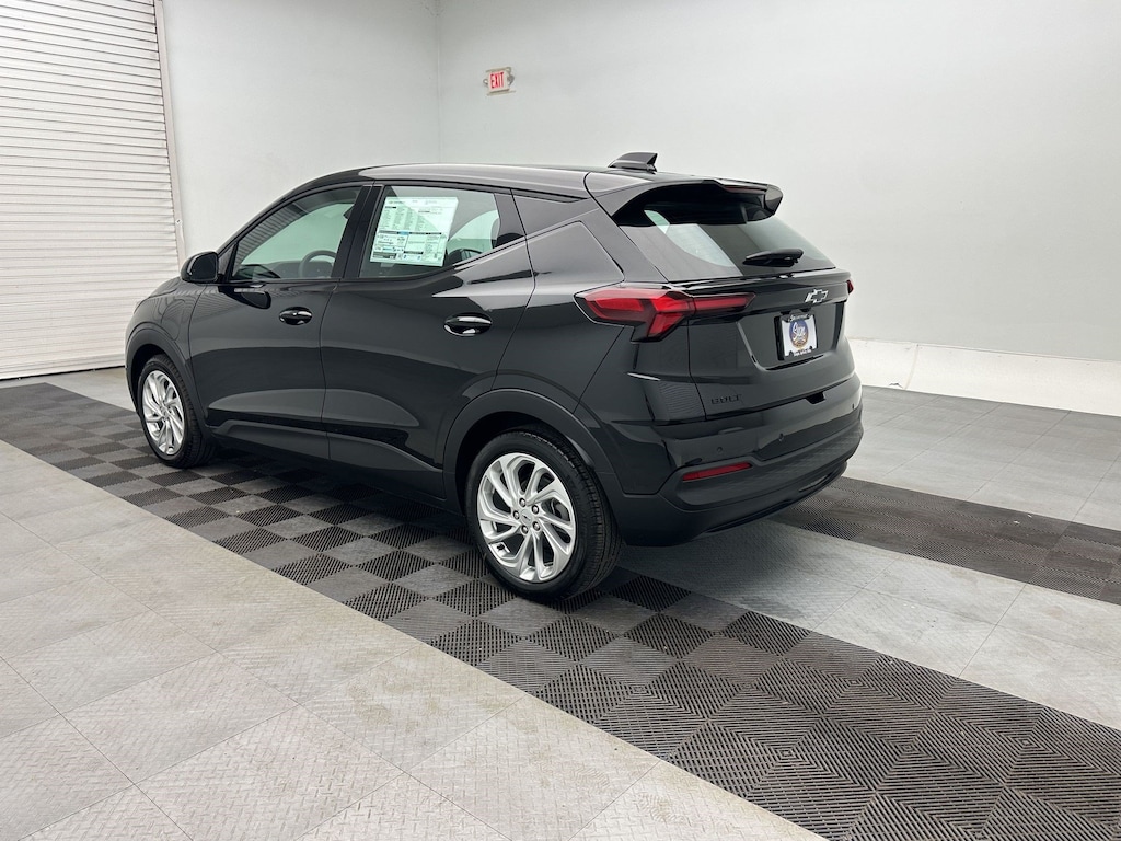New 2027 Chevrolet Bolt LT SUV