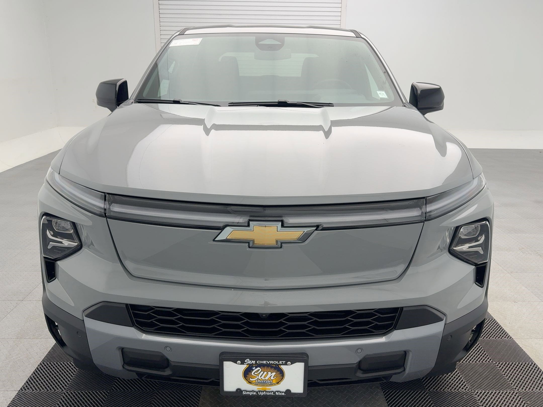 2026 Chevrolet Silverado EV LT - Photo 6