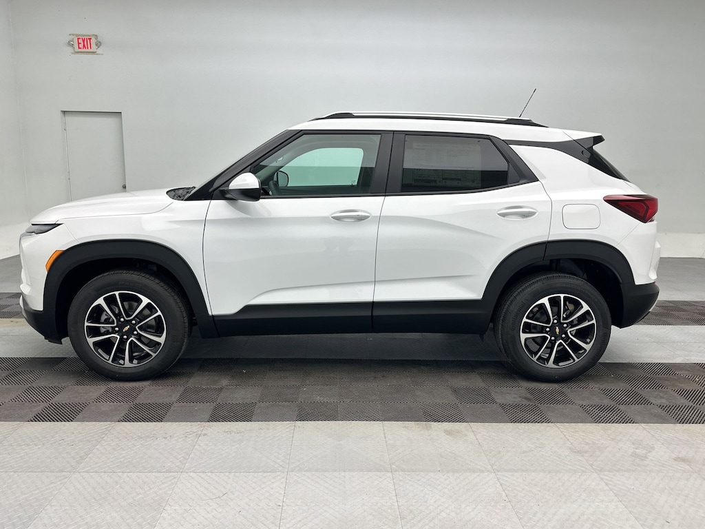 New 2026 Chevrolet Trailblazer LT SUV