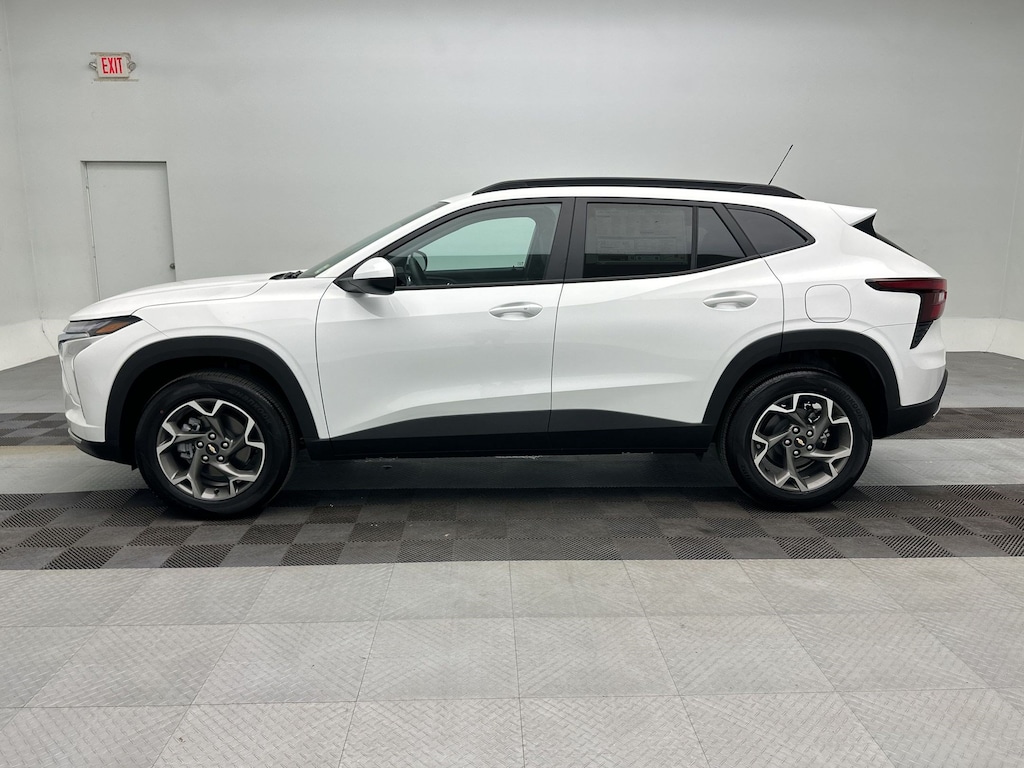 New 2026 Chevrolet Trax LT SUV