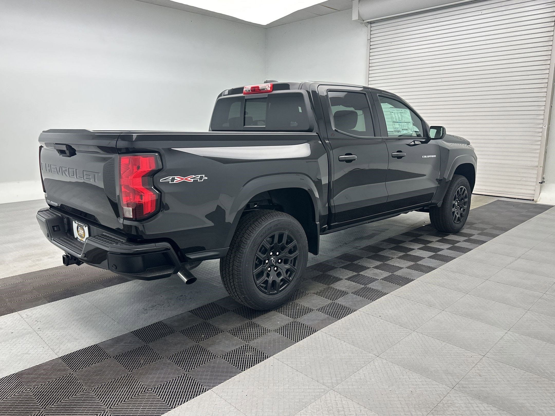 2026 Chevrolet Colorado Work Truck - Photo 9