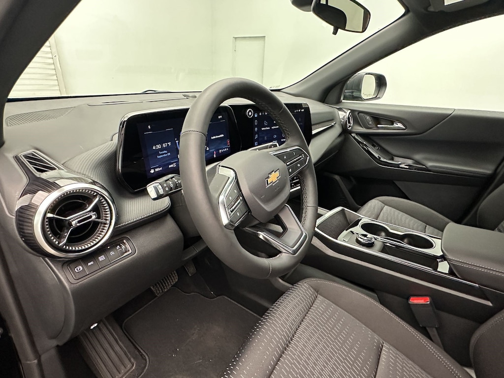 New 2027 Chevrolet Equinox LT SUV