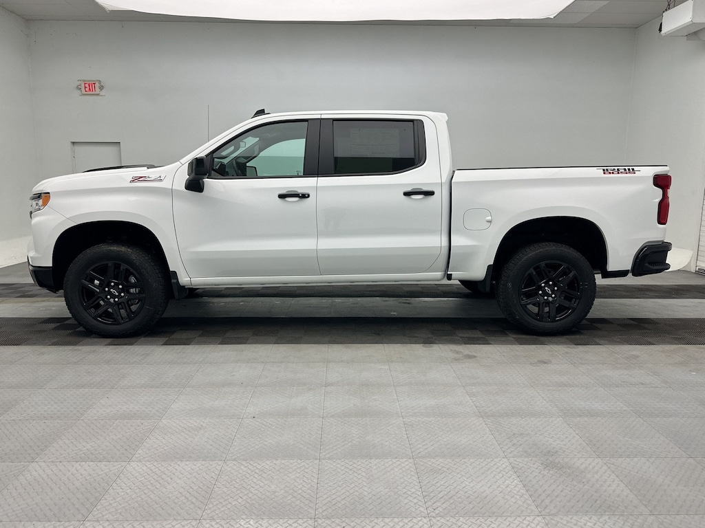 Used 2026 Chevrolet Silverado 1500 LT Trail Boss Truck Crew Cab