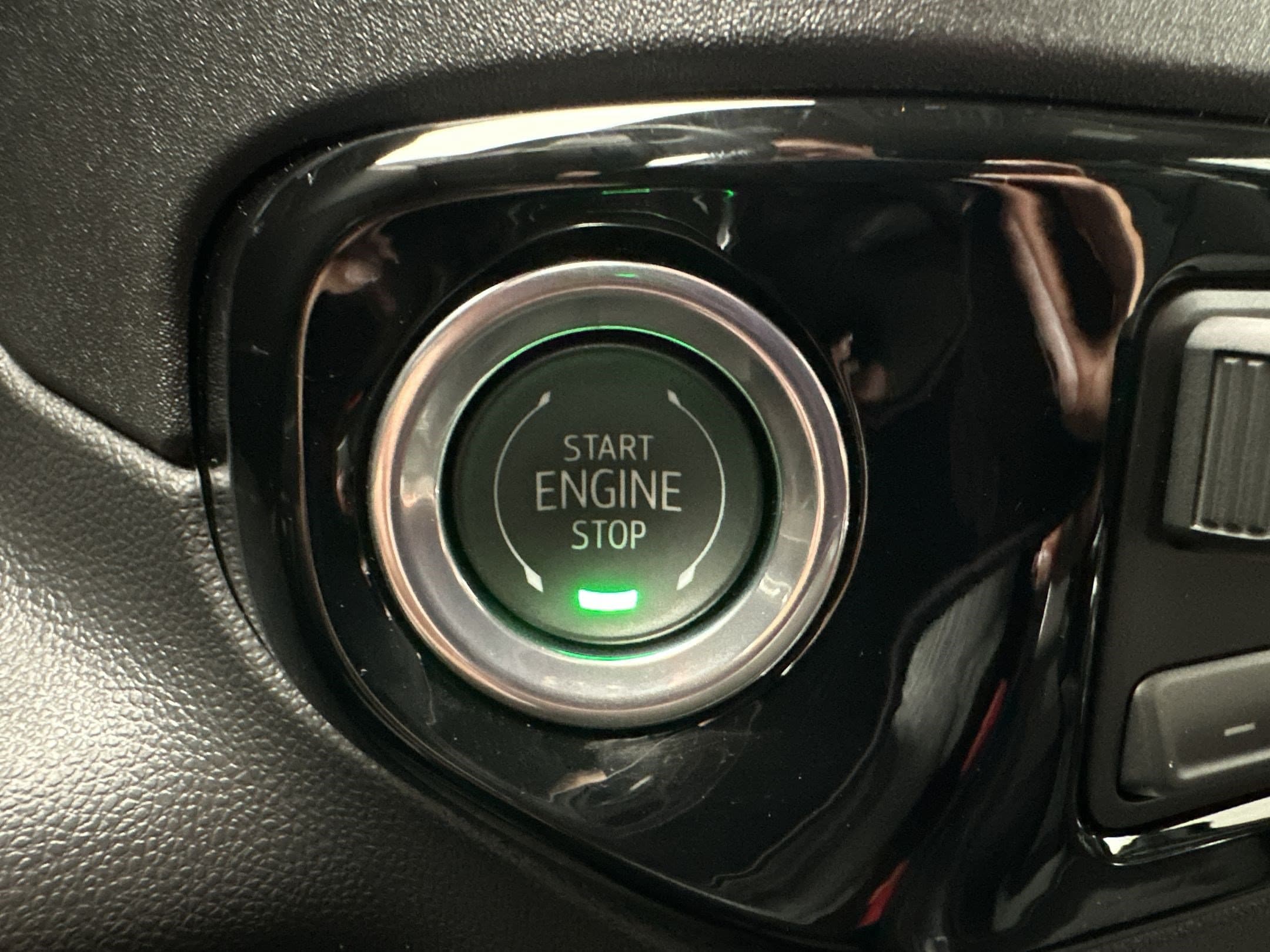 2026 Chevrolet Silverado 1500 LTZ - Photo 16