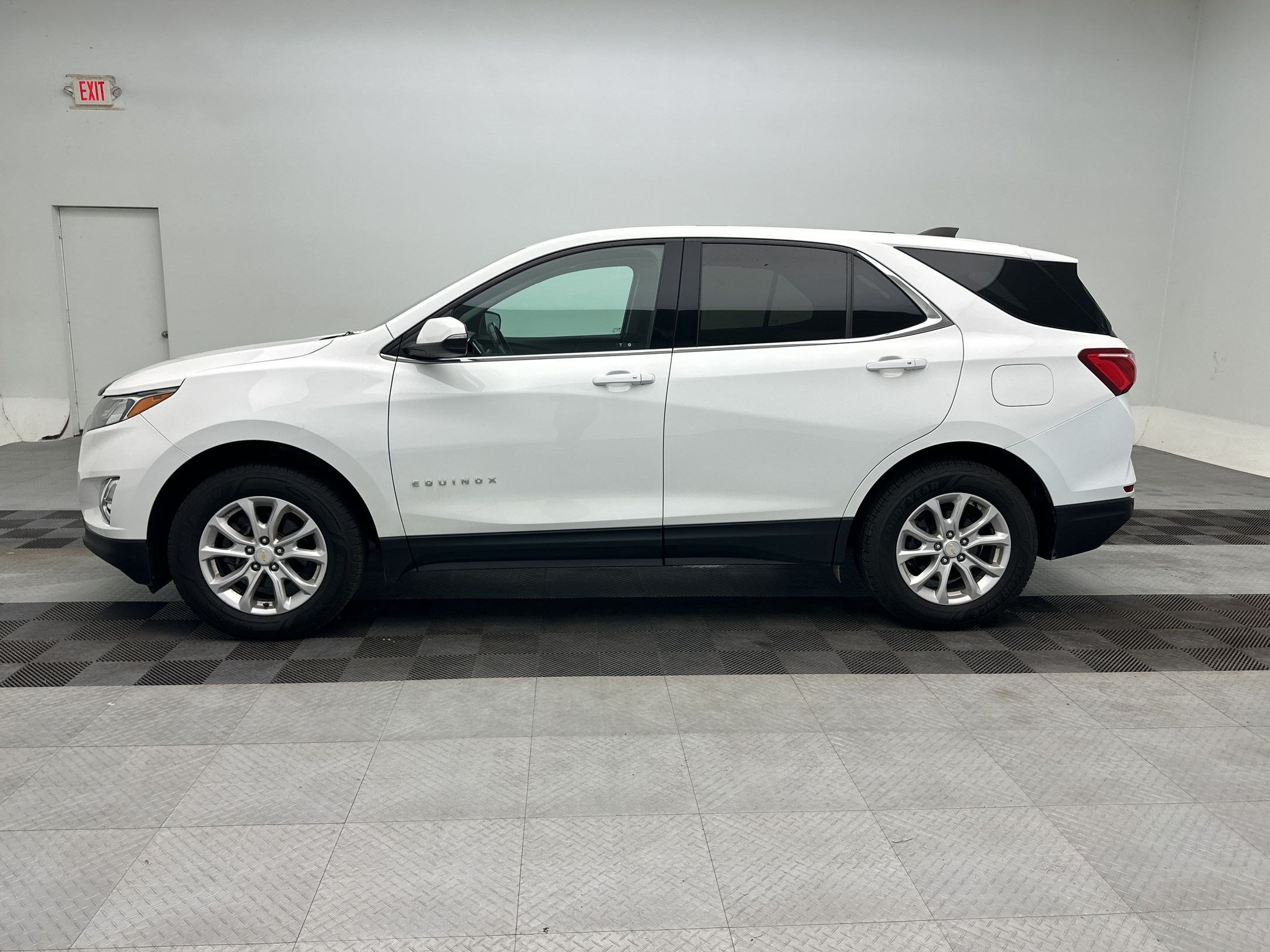 Used 2019 Chevrolet Equinox 2FL with VIN 3GNAXTEV1KS655258 for sale in Chittenango, NY