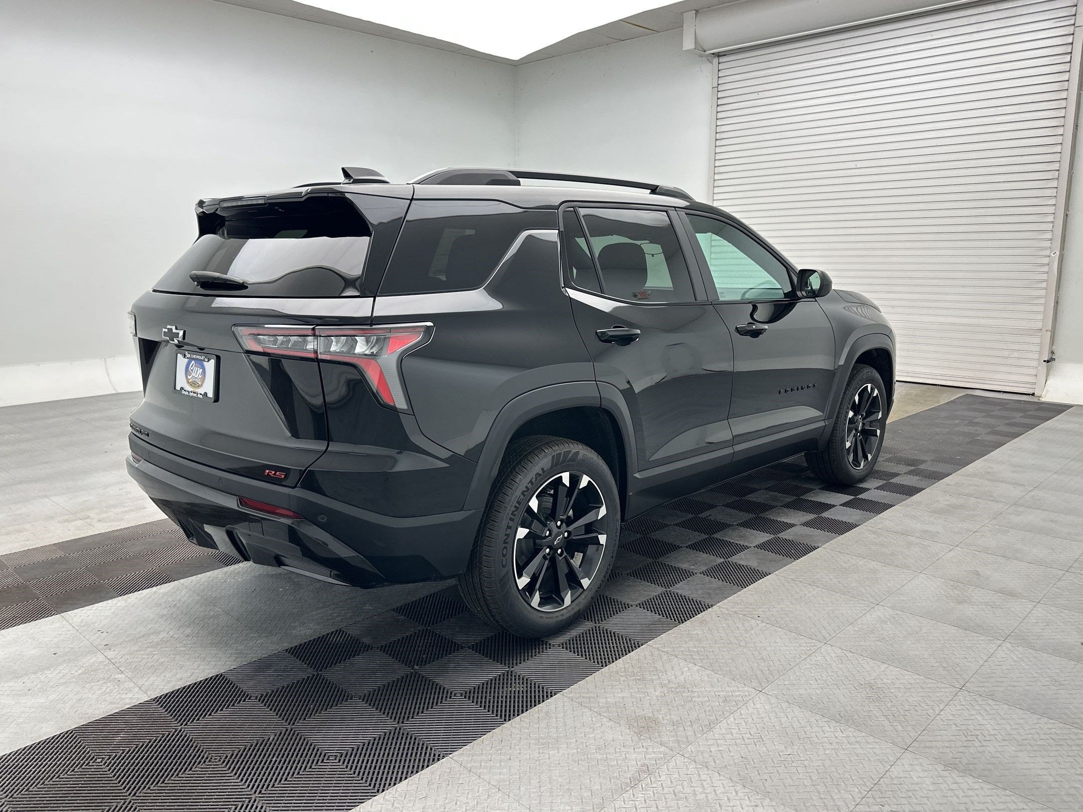 2027 Chevrolet Equinox RS - Photo 9