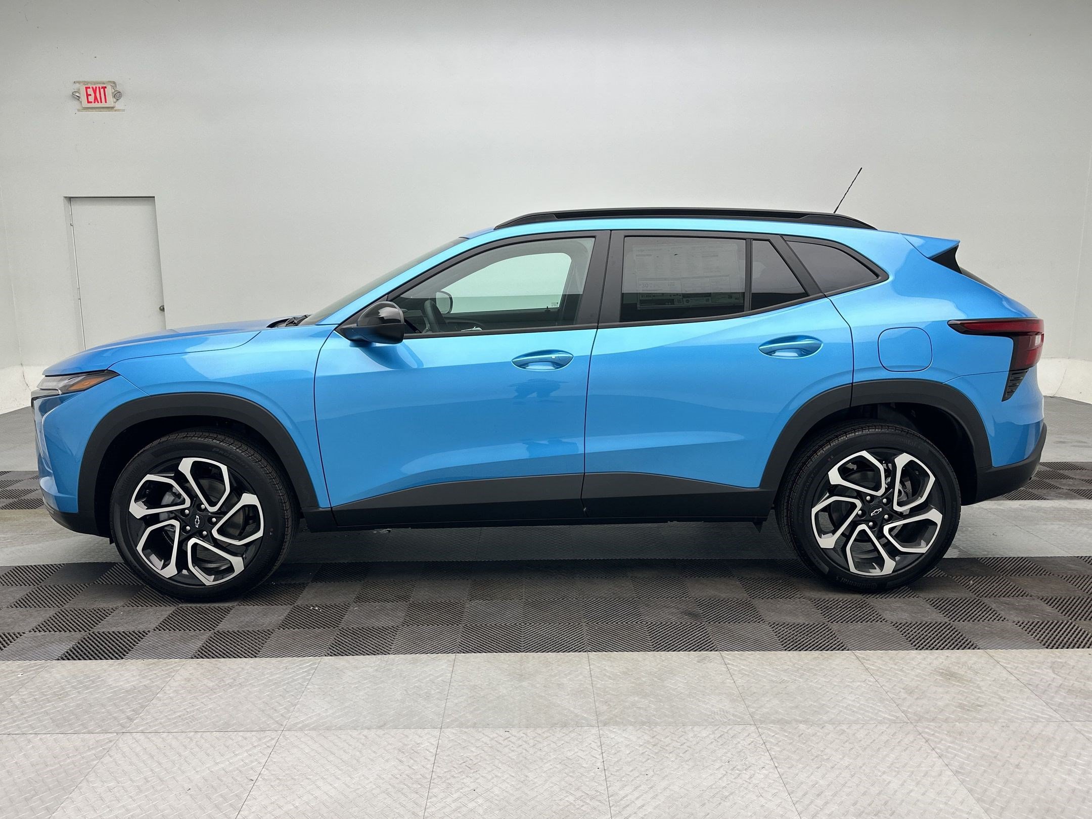 2026 Chevrolet Trax RS - Photo 2