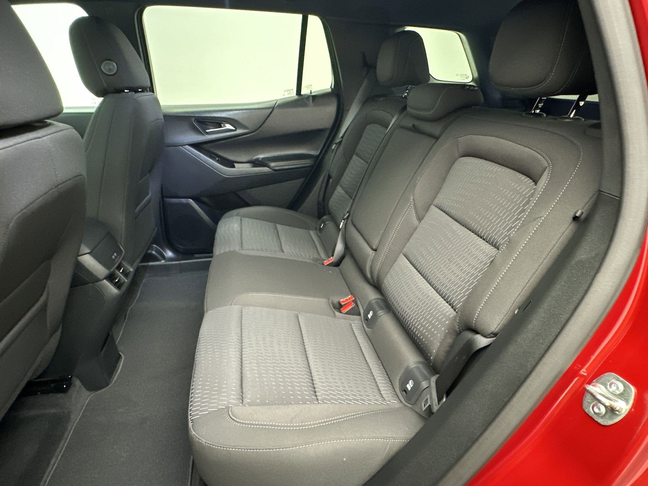 2026 Chevrolet Equinox LT - Photo 15