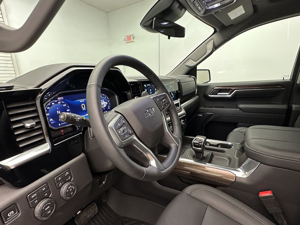 Used 2026 Chevrolet Silverado 1500 LT Trail Boss Truck Crew Cab